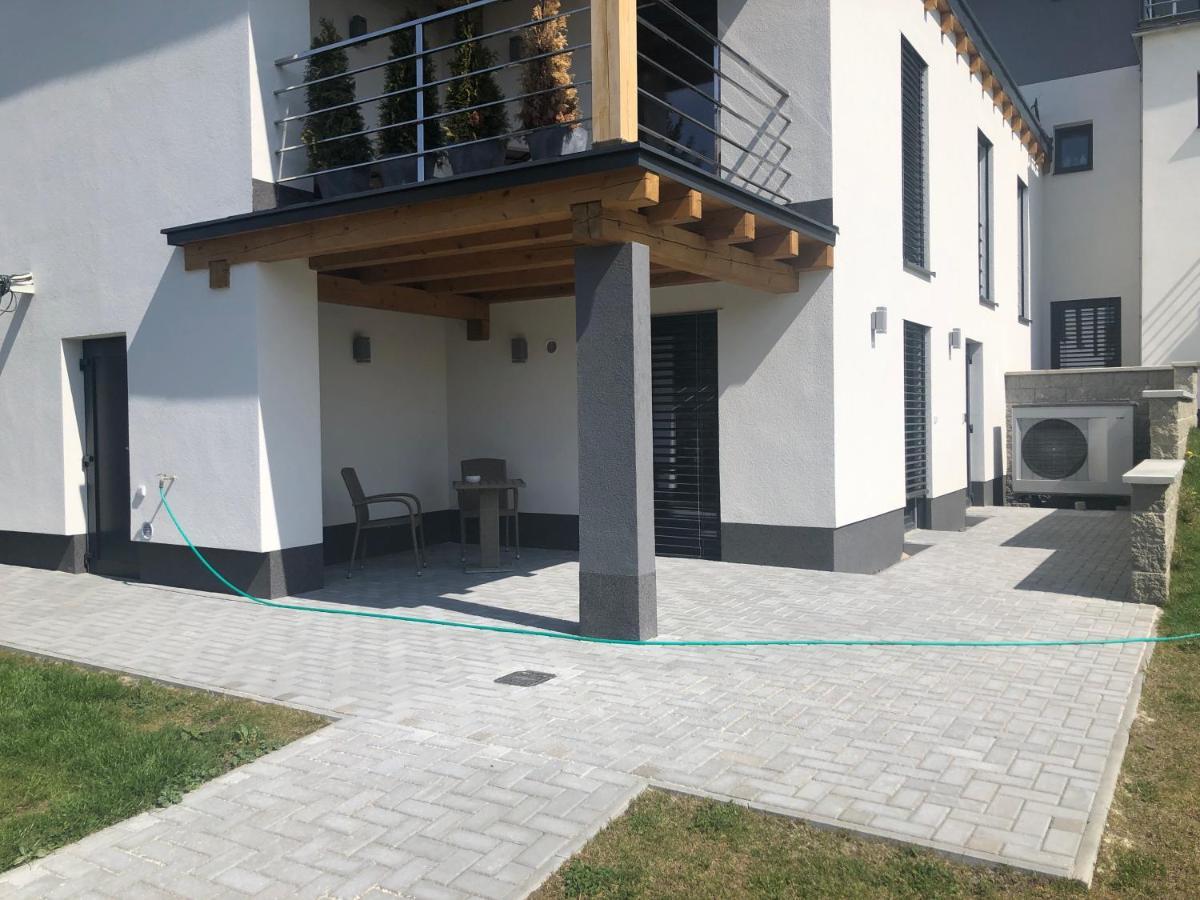 Anico Apartmany Dolni Benesov Ngoại thất bức ảnh