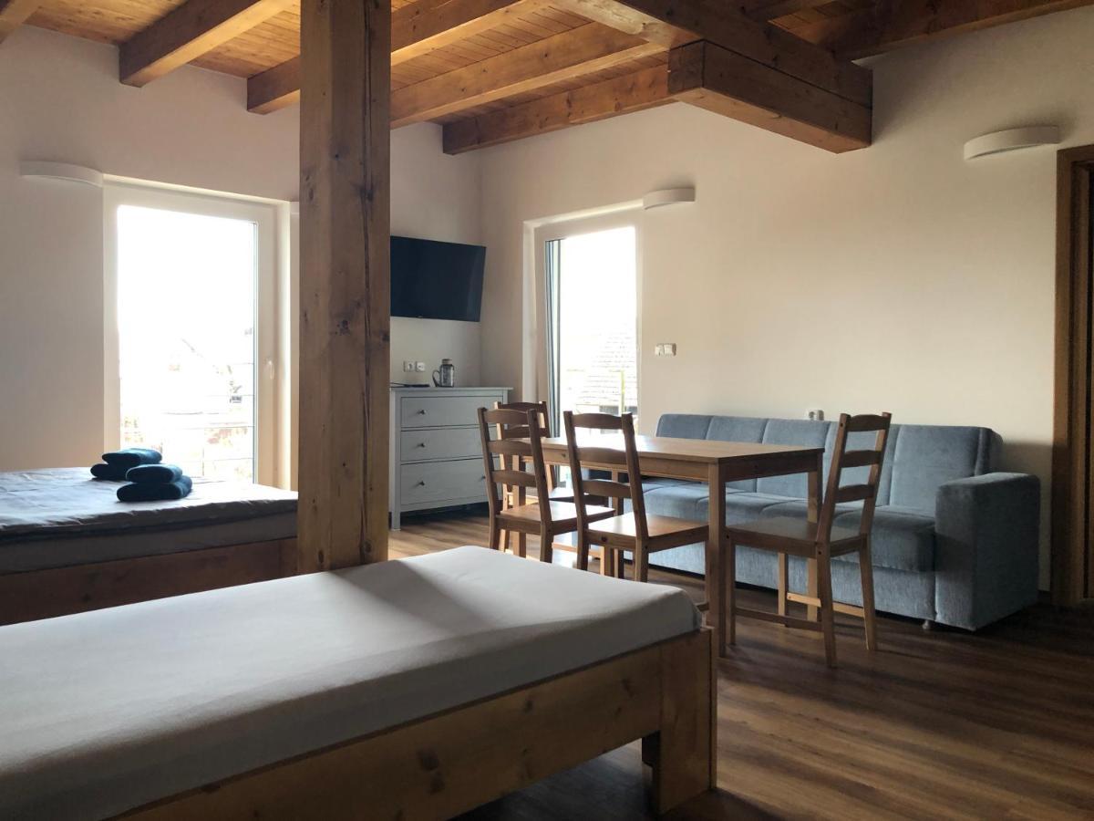 Anico Apartmany Dolni Benesov Ngoại thất bức ảnh