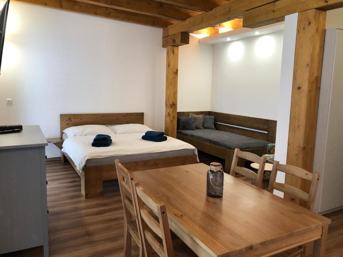 Anico Apartmany Dolni Benesov Ngoại thất bức ảnh
