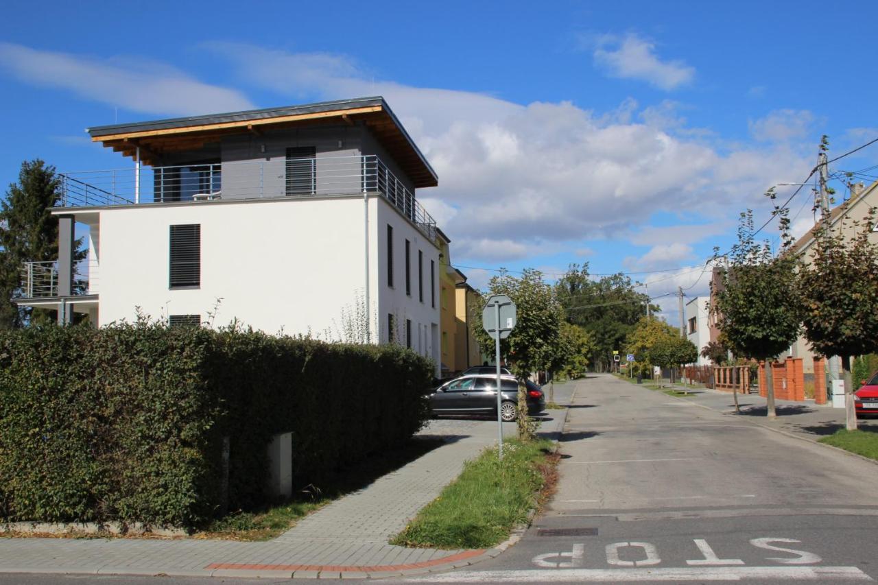 Anico Apartmany Dolni Benesov Ngoại thất bức ảnh