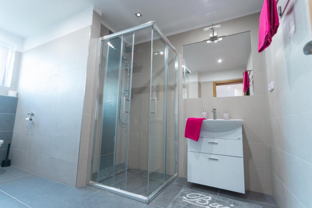 Anico Apartmany Dolni Benesov Ngoại thất bức ảnh